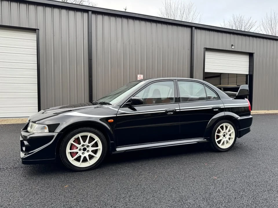 2000 Mitsubishi Lancer 8th Gen - Image 2 of 20