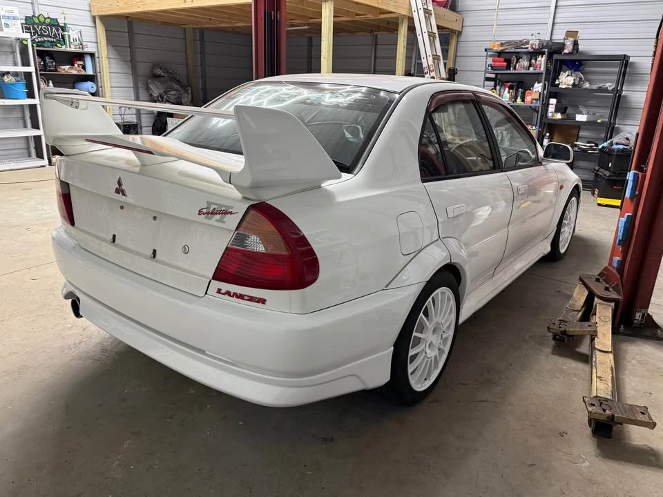 2000 Mitsubishi Lancer Evolution VI 6th Gen - Image 4 of 12
