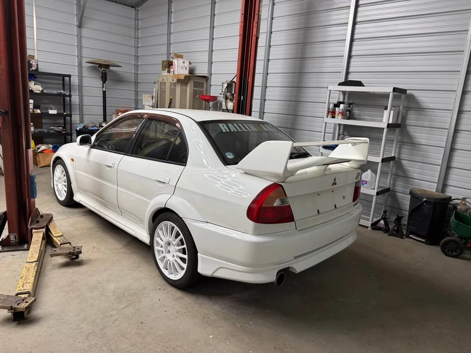 2000 Mitsubishi Lancer Evolution VI 6th Gen - Image 3 of 12