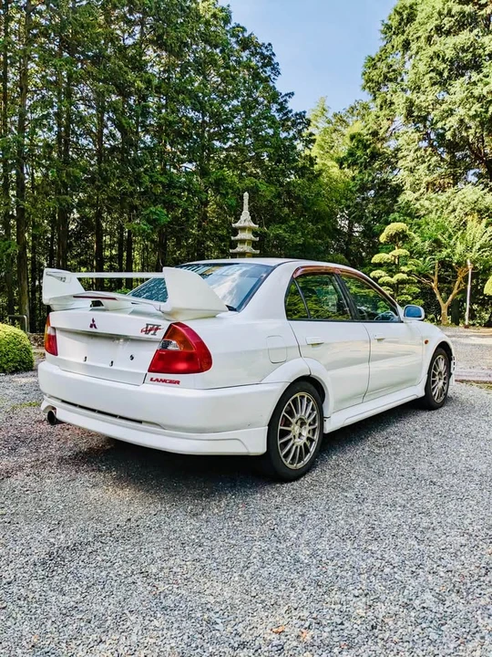 2000 Mitsubishi Lancer Evolution VI 6th Gen - Image 6 of 9