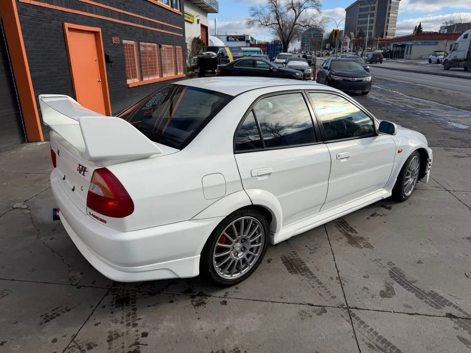 2000 Mitsubishi Lancer Evolution VI 6th Gen - Image 5 of 17