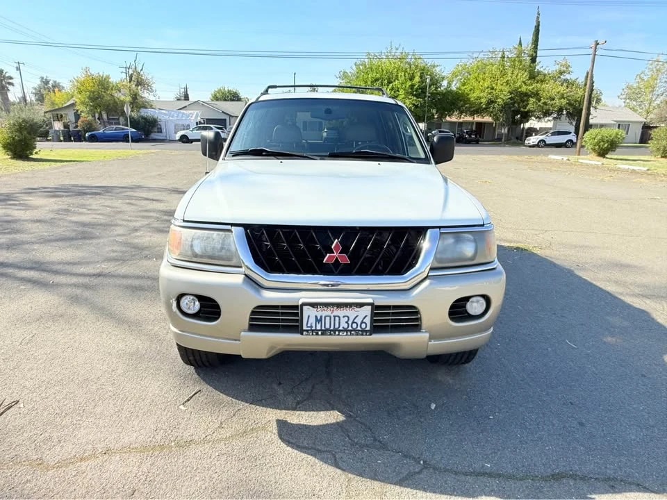 2000 Mitsubishi Pajero/Montero 3rd Gen - Image 11 of 11