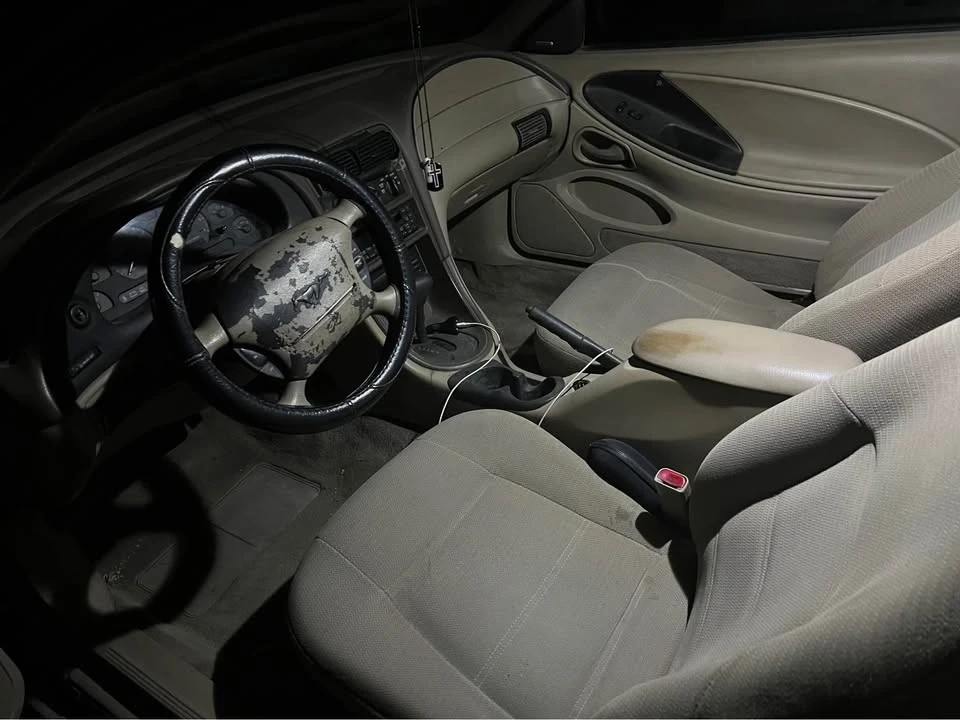 2000 Ford SN95 Mustang - Image 3 of 3