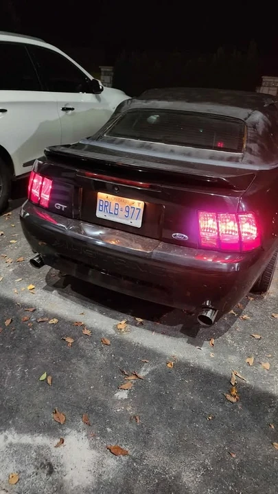 2000 Ford SN95 Mustang - Image 3 of 3