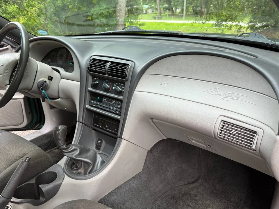 2000 Ford SN95 Mustang - Image 8 of 11