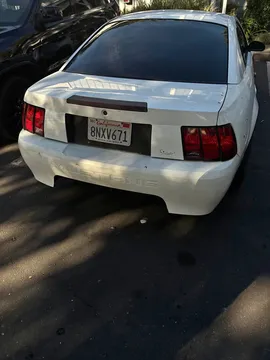 2000 Ford Mustang V6