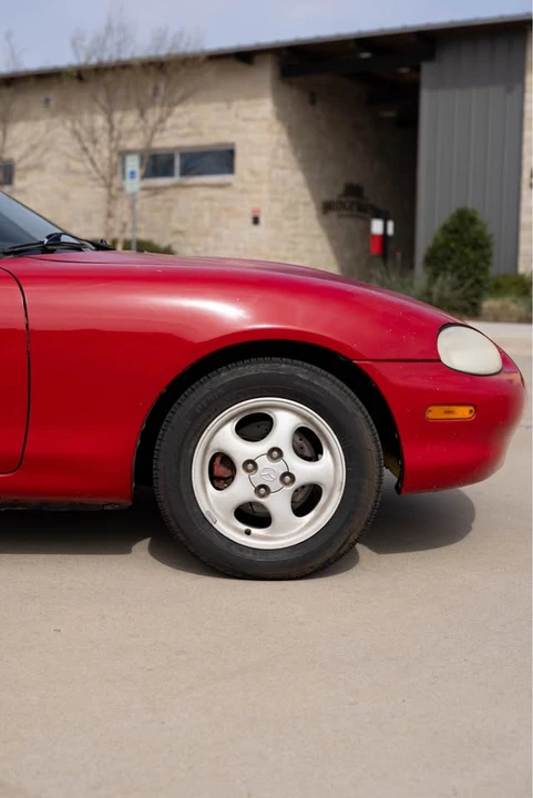 2000 Mazda NB MX-5 Miata - Image 7 of 9