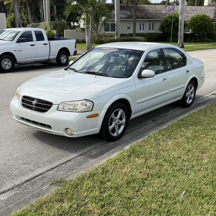 2000 Nissan Maxima 5th Gen - Image 6 of 12