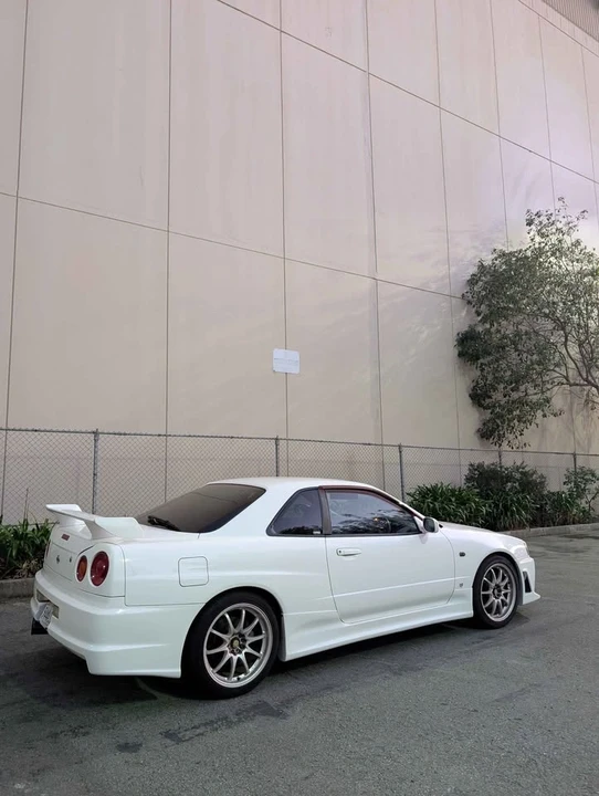 2000 Nissan R34 Skyline 10th Gen - Image 2 of 7
