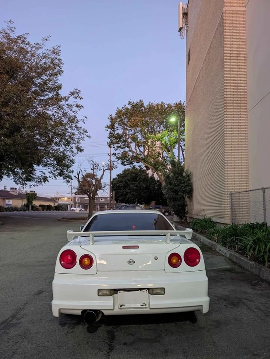 2000 Nissan R34 Skyline 10th Gen - Image 5 of 7