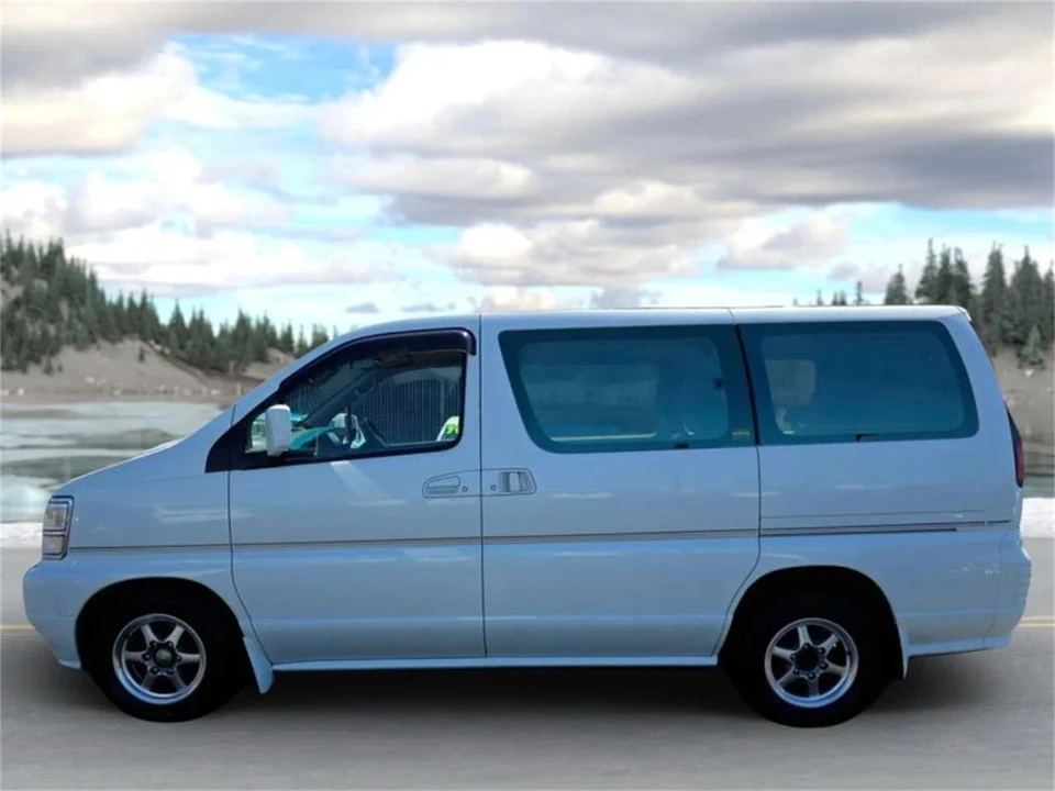 2000 Nissan Elgrand 1st Gen - Image 2 of 24