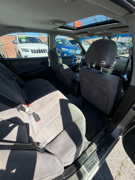 2000 Nissan Maxima 5th Gen - Image 16 of 21