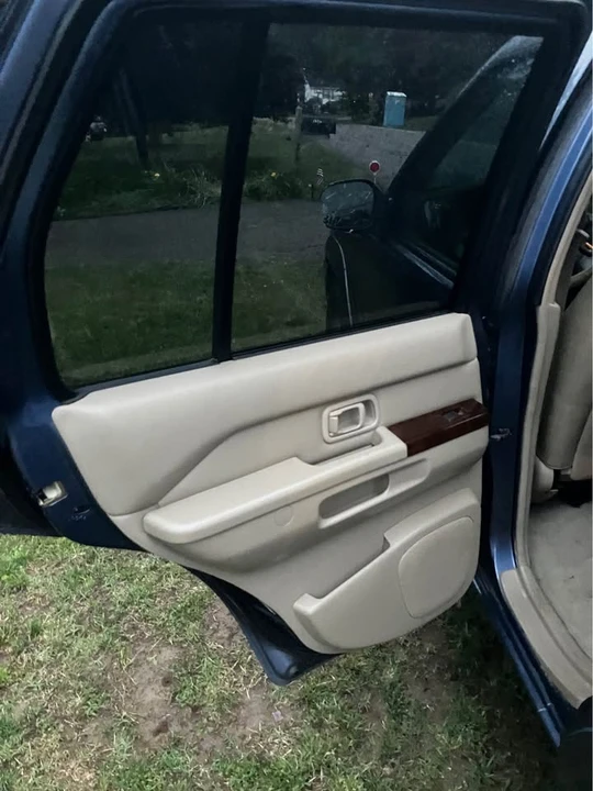 2000 Nissan Pathfinder 2nd Gen - Image 8 of 16