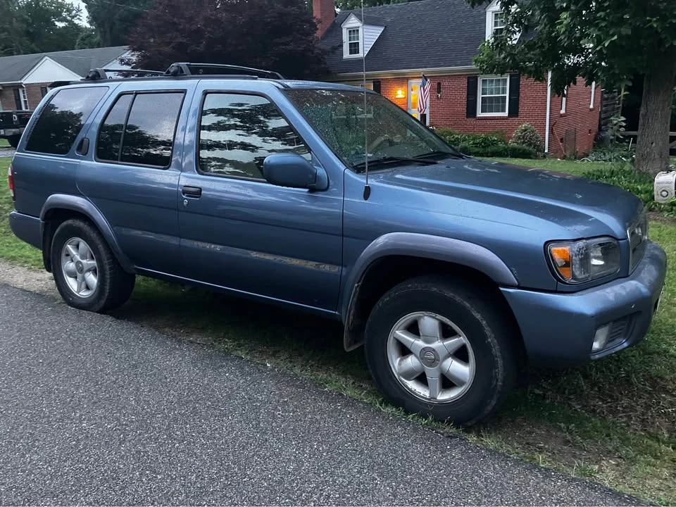 2000 Nissan Pathfinder 2nd Gen - Image 4 of 16