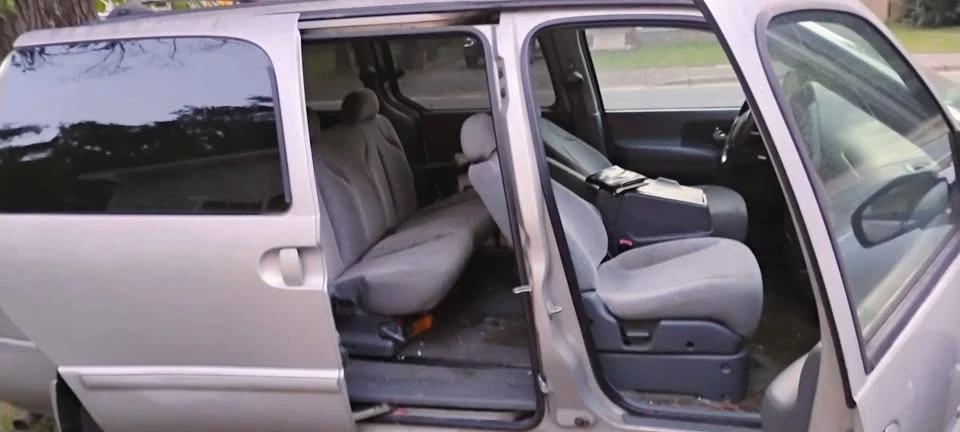 2000 Nissan Quest - Image 5 of 6