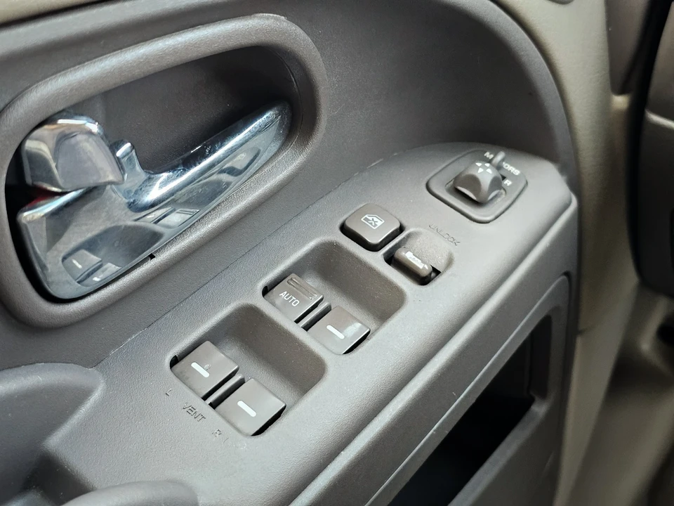 2000 Nissan Quest - Image 20 of 20