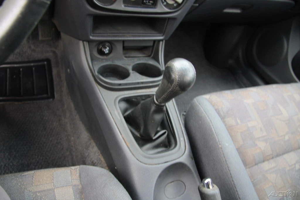2000 Nissan Sentra 5th Gen - Image 16 of 21
