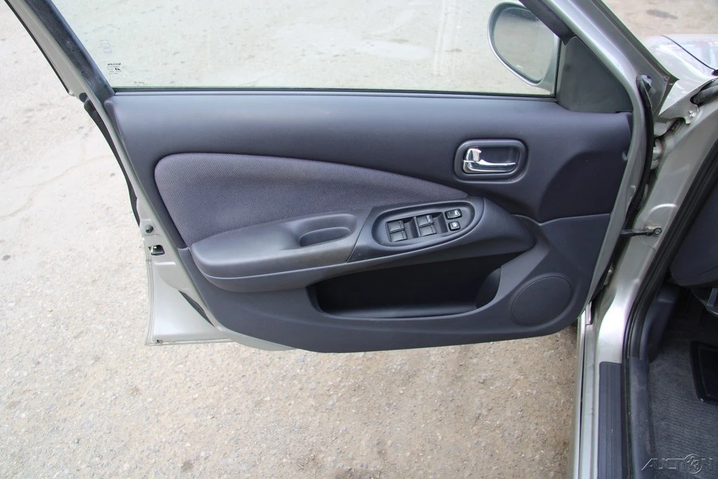 2000 Nissan Sentra 5th Gen - Image 11 of 21