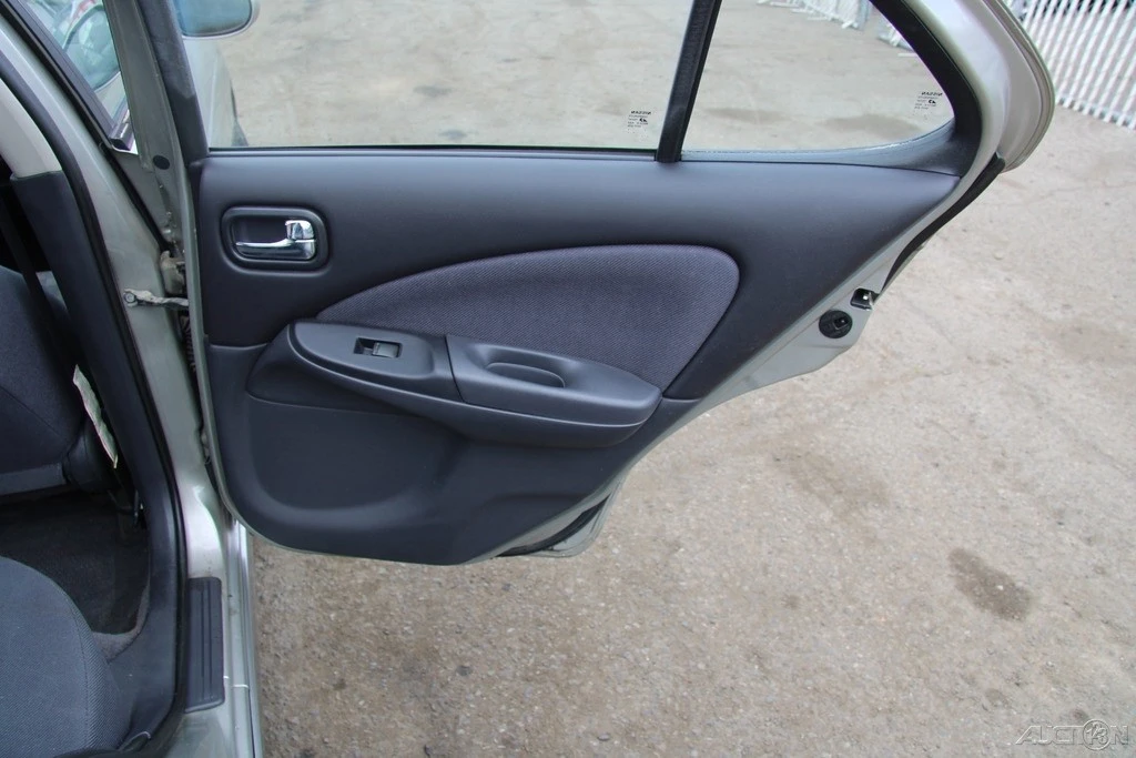 2000 Nissan Sentra 5th Gen - Image 20 of 21