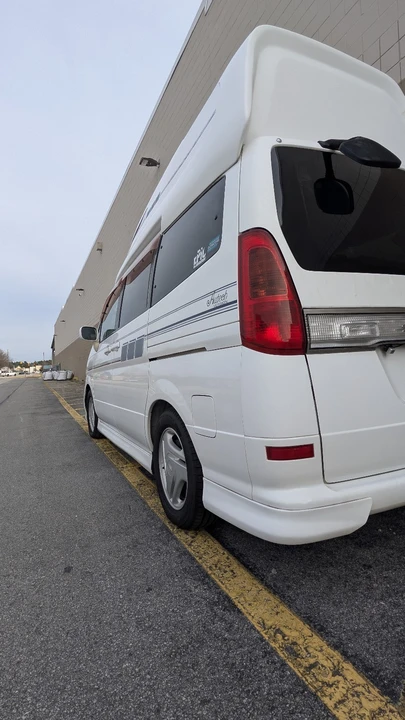 2000 Nissan Serena 2nd Gen - Image 8 of 31