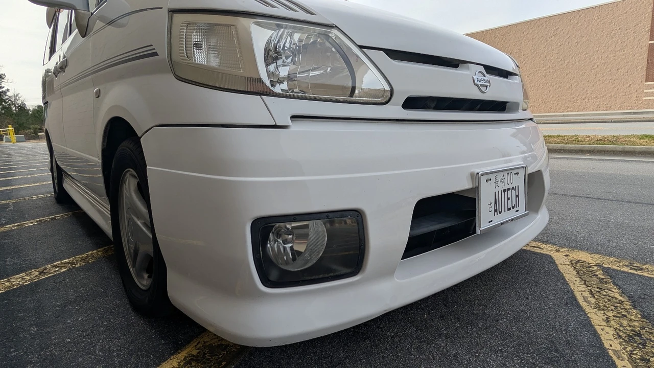 2000 Nissan Serena 2nd Gen - Image 9 of 31
