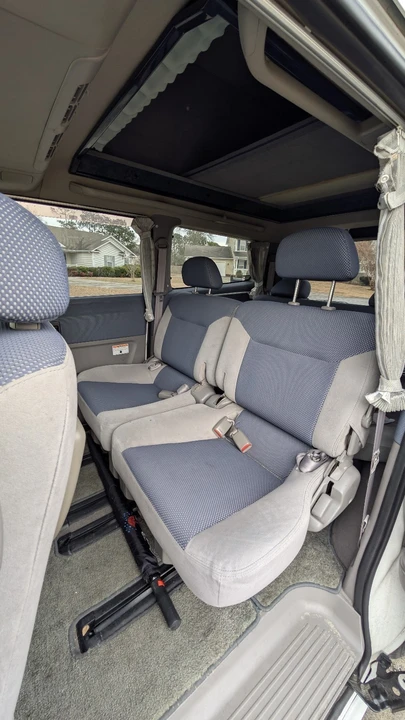 2000 Nissan Serena 2nd Gen - Image 24 of 31