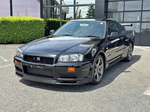 2000 Nissan Skyline