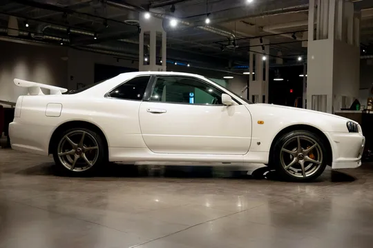 2000 Nissan Skyline GT-R
