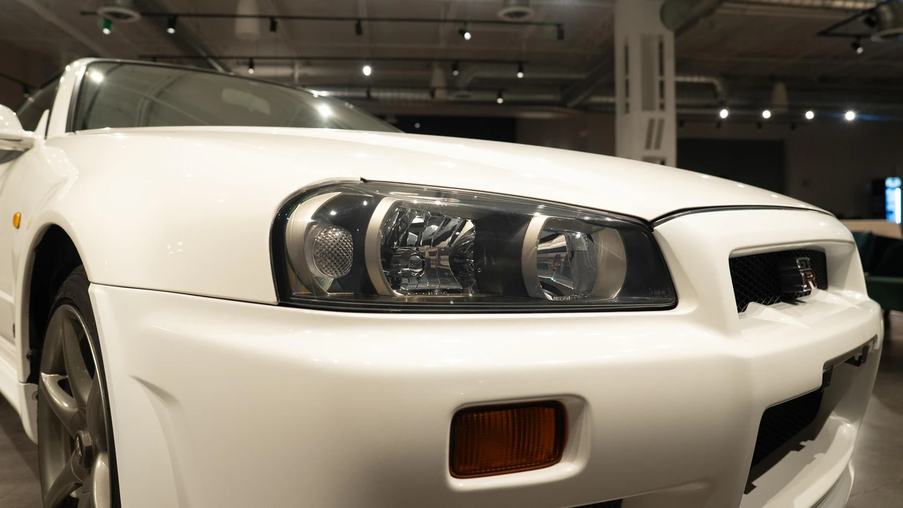 2000 Nissan R34 Skyline GT-R 10th Gen - Image 17 of 31