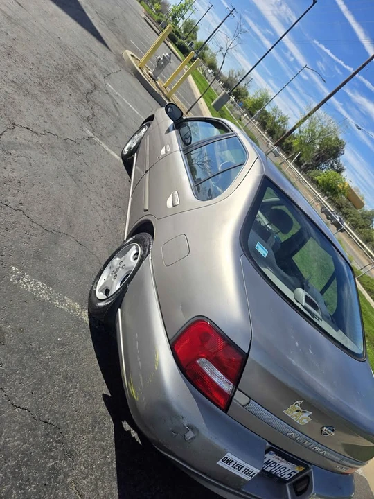 2000 Nissan Altima 2nd Gen - Image 6 of 11