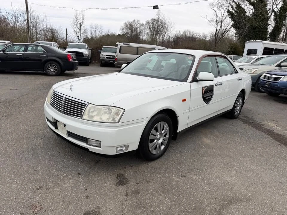 2000 Nissan Cedric 10th Gen - Image 3 of 20