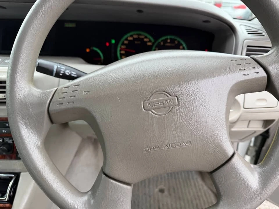 2000 Nissan Cedric 10th Gen - Image 13 of 20