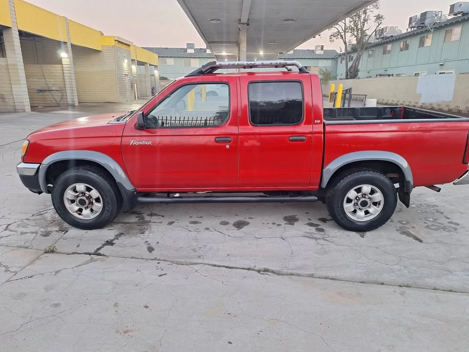 2000 Nissan Frontier 1st Gen - Image 4 of 8