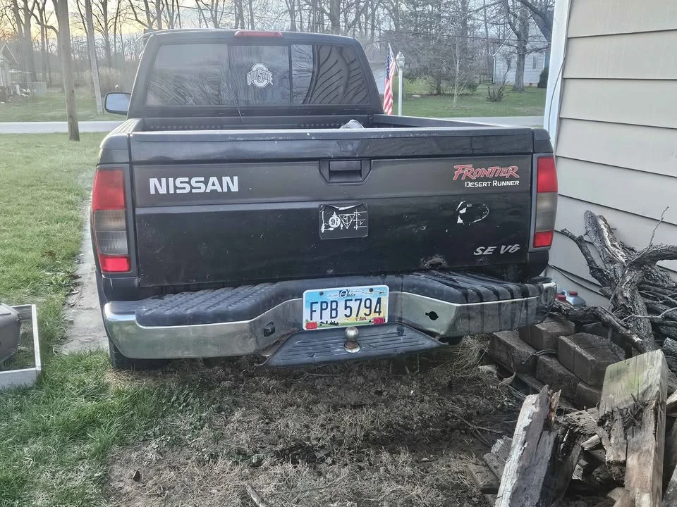 2000 Nissan Frontier 1st Gen - Image 3 of 7