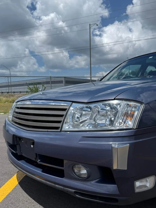 2000 Nissan Gloria 11th Gen - Image 5 of 14