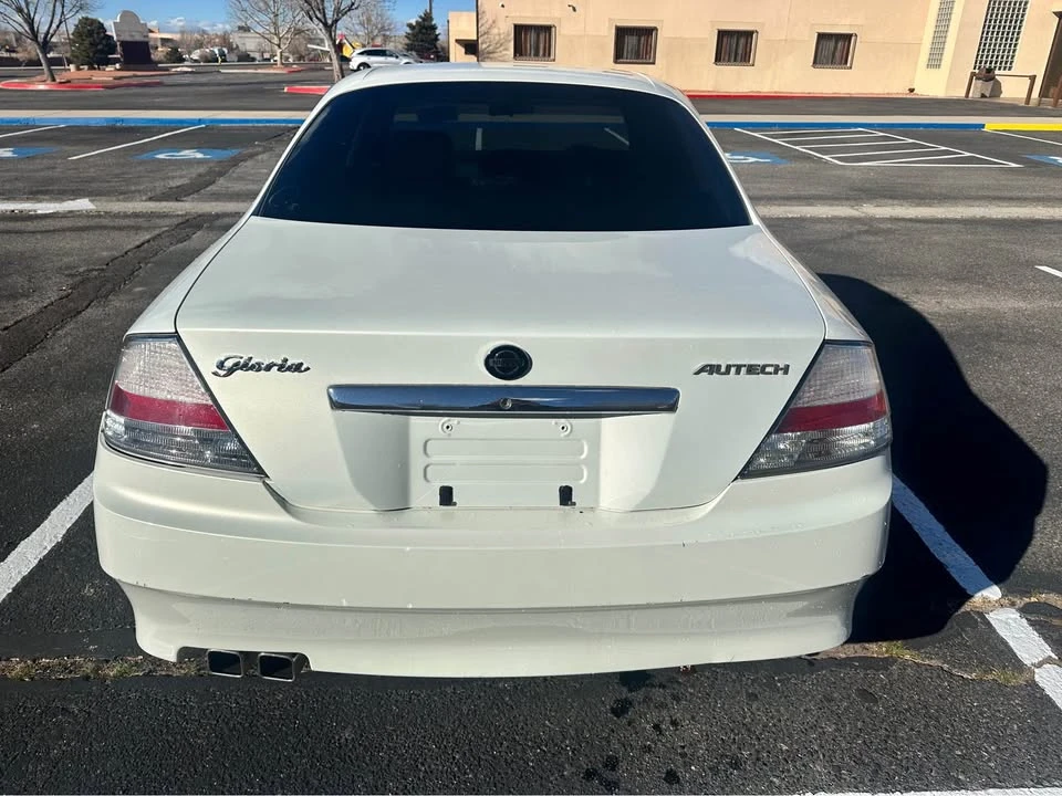 2000 Nissan Gloria 11th Gen - Image 6 of 14