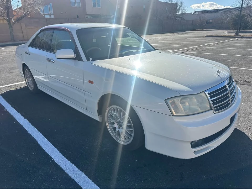 2000 Nissan Gloria 11th Gen - Image 5 of 14