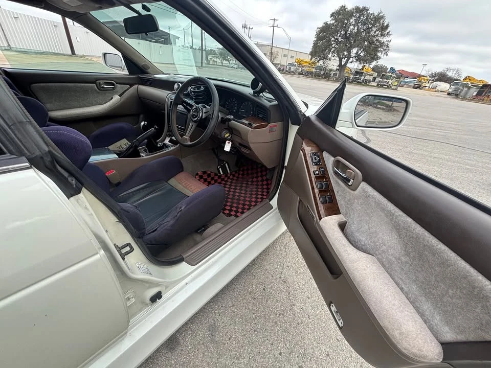 2000 Nissan Laurel 8th Gen - Image 10 of 19