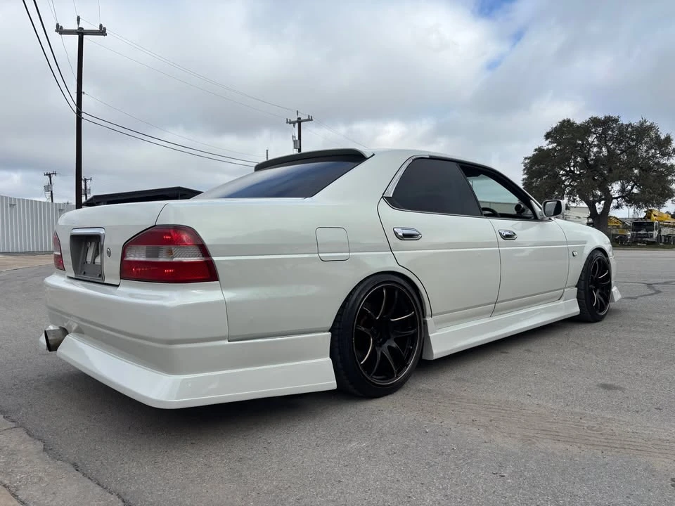 2000 Nissan Laurel 8th Gen - Image 8 of 19