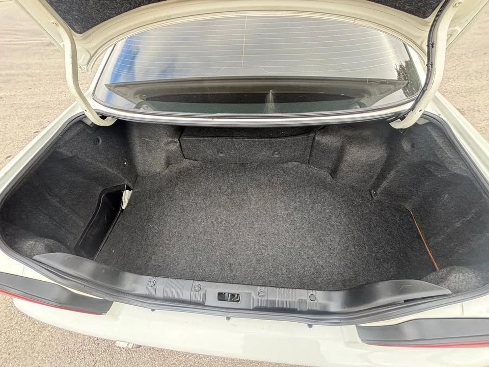2000 Nissan Laurel 8th Gen - Image 12 of 19