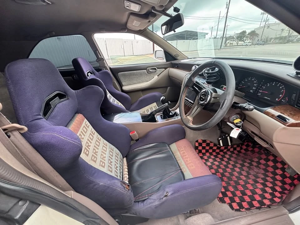 2000 Nissan Laurel 8th Gen - Image 2 of 19