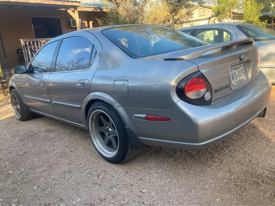 2000 Nissan Maxima 5th Gen - Image 6 of 17
