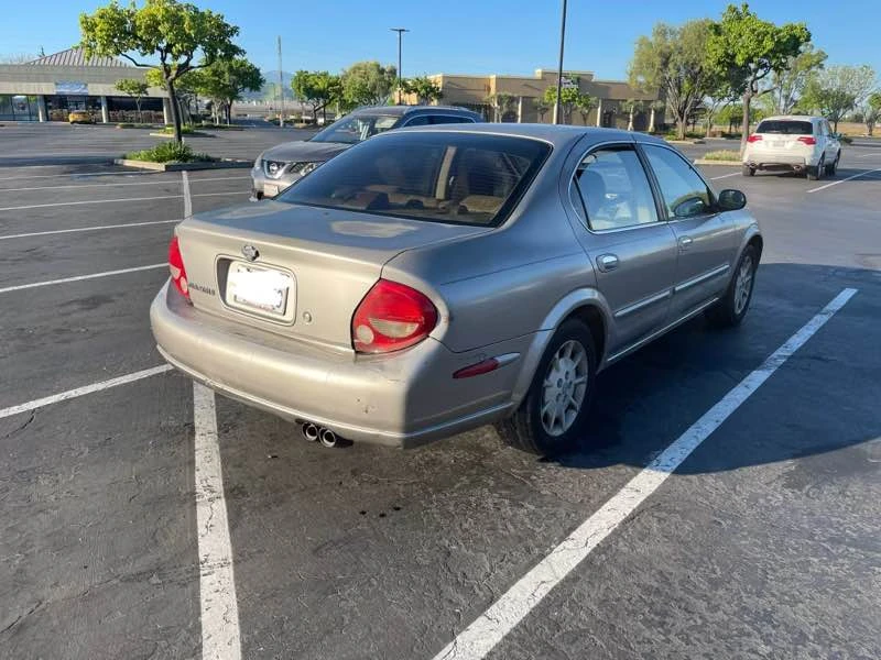 2000 Nissan Maxima 5th Gen - Image 2 of 6