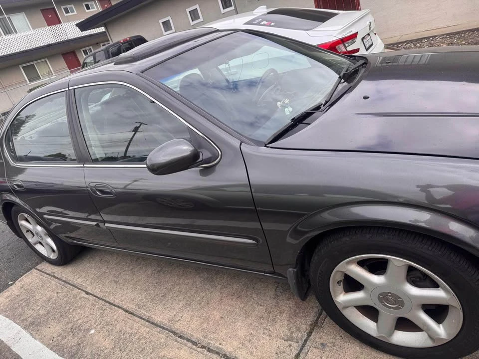 2000 Nissan Maxima 5th Gen - Image 3 of 5
