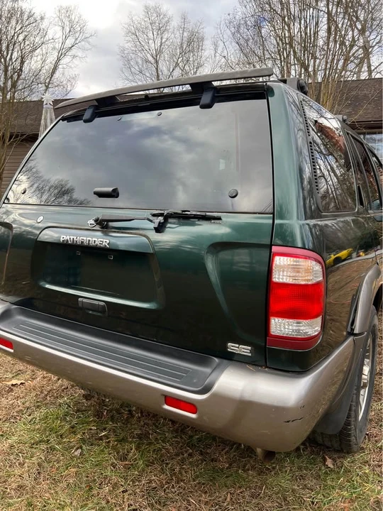 2000 Nissan Pathfinder 2nd Gen - Image 11 of 19