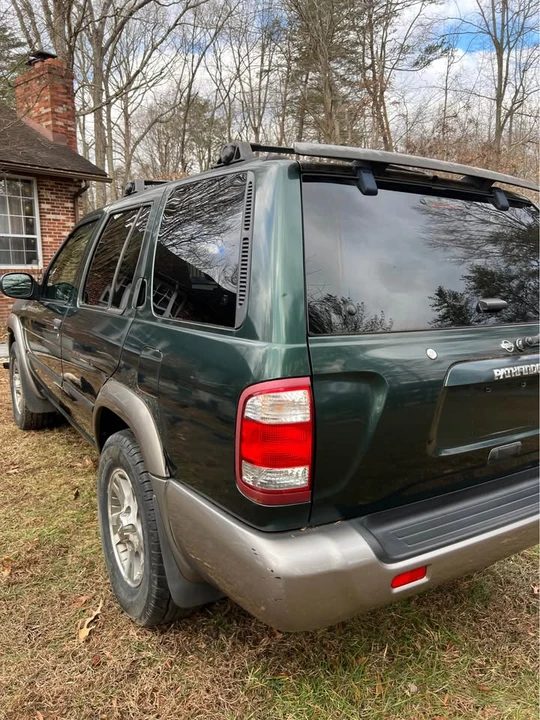 2000 Nissan Pathfinder 2nd Gen - Image 12 of 19