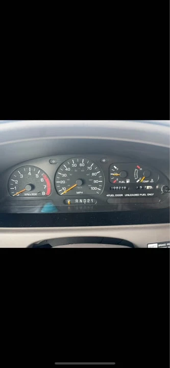 2000 Nissan Quest - Image 4 of 4