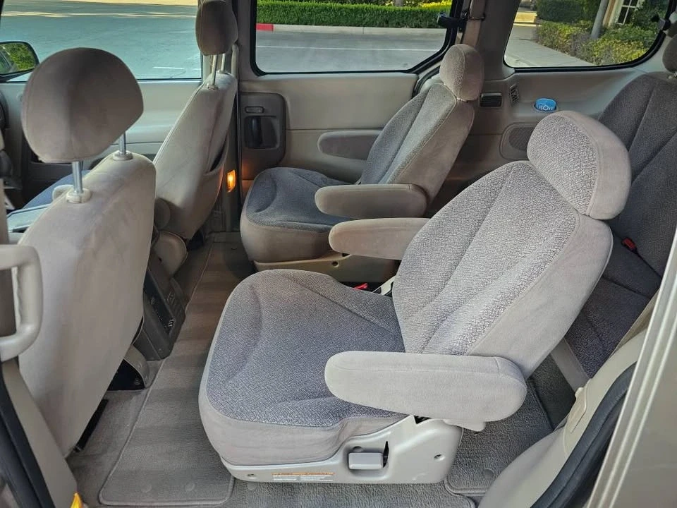 2000 Nissan Quest - Image 18 of 20