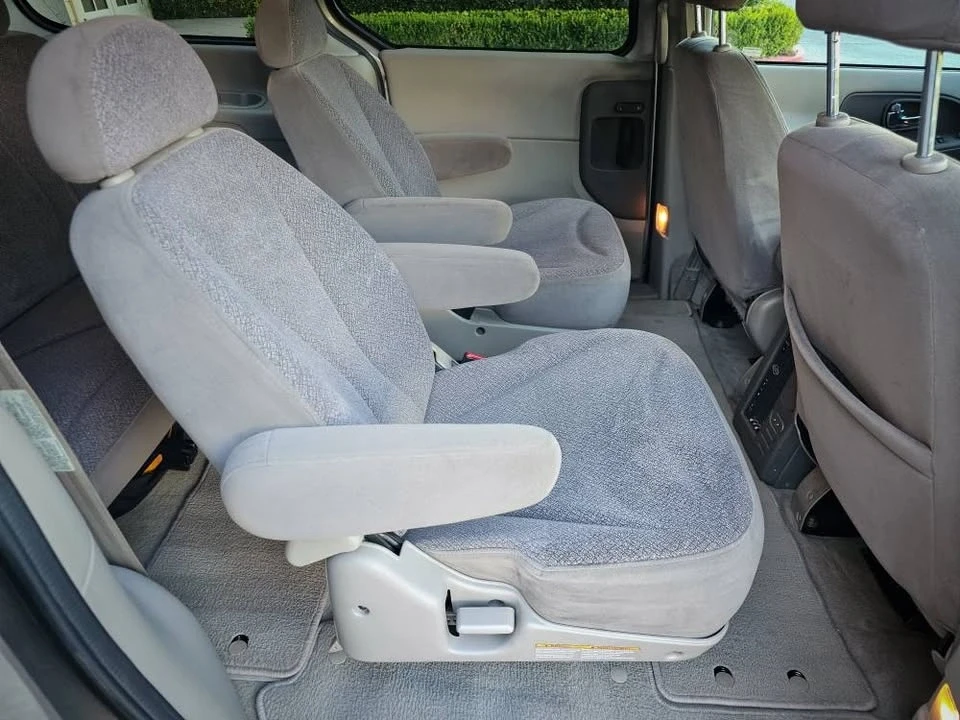 2000 Nissan Quest - Image 16 of 20