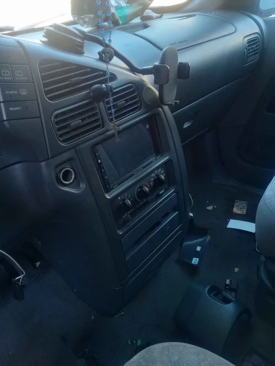 2000 Nissan Quest - Image 7 of 7